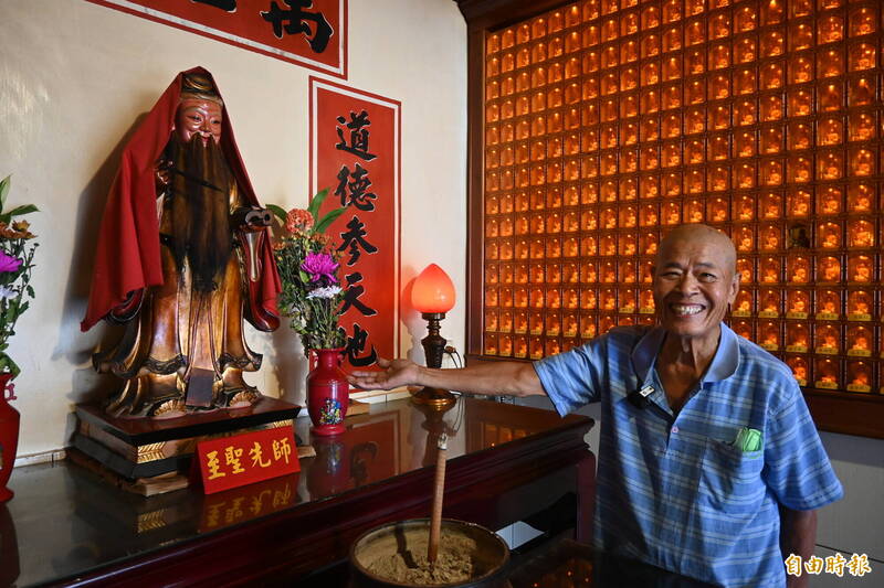 獨家》「自己的孔子自己拜」！杉林坎頂辰峰寺孔聖殿助攻考生 碩博士人才輩出