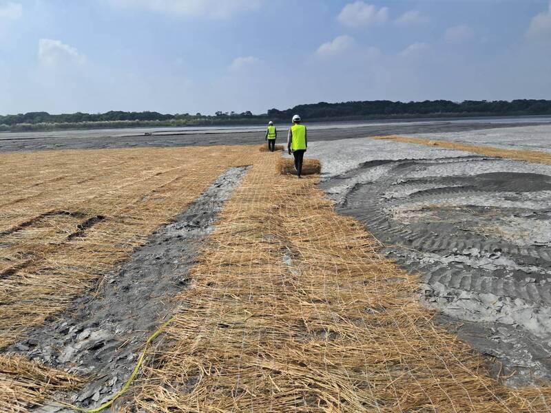 濁水溪447公頃裸露地 揚塵防禦戰開打