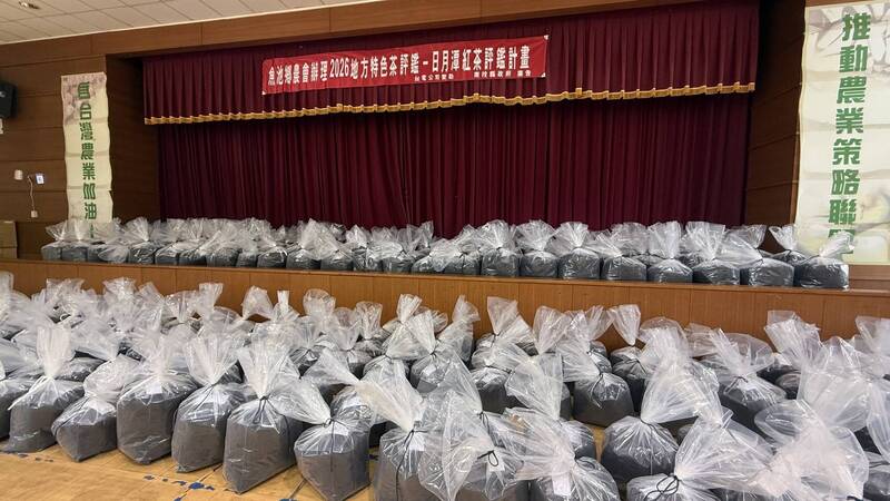 雨害繳茶銳減！日月潭紅茶評鑑 不到500件創10年新低