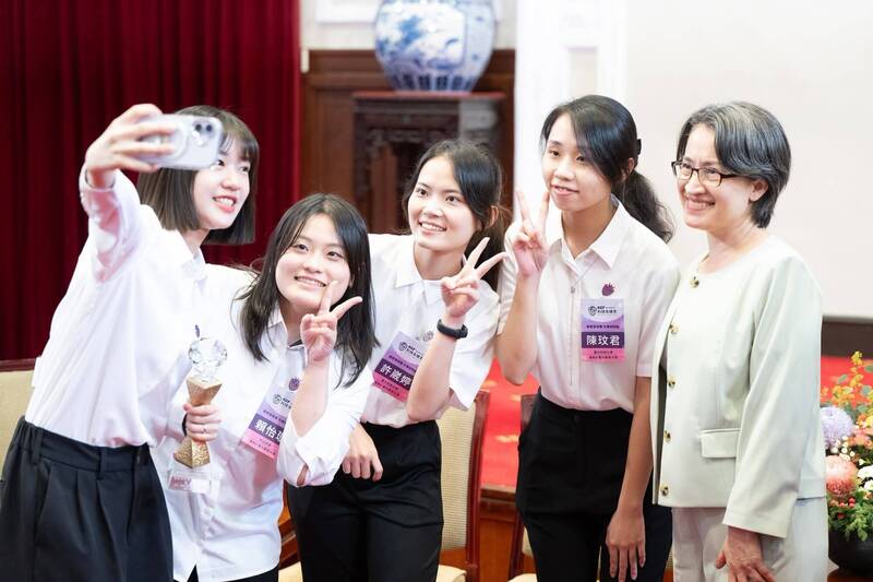 北科大學生CTF攻防奪冠 獲邀與副總統蕭美琴座談