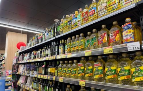 一桶油為何牽動全台飲食產業？從近94萬公噸市場看懂食用油的連鎖效應