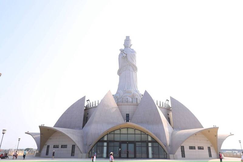大安媽祖園區進園數原一週不到10人 最高媽祖像豎立進園數揭曉了