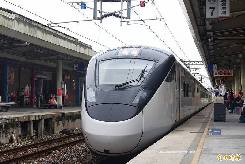 台鐵加開彰化=七堵、南港2列次區間快車 6列新自強號增停新烏日