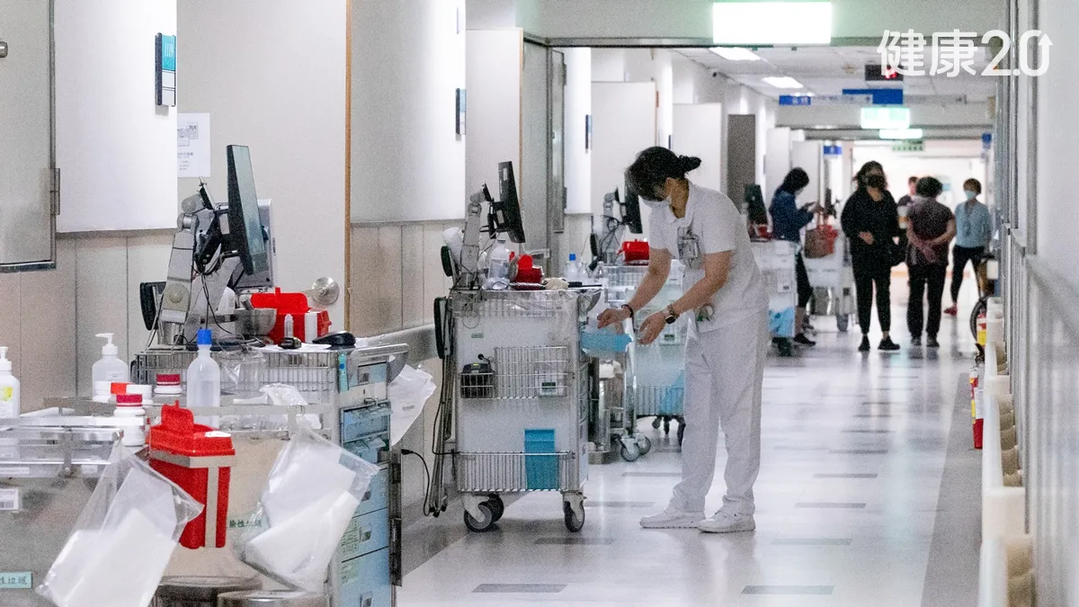 醫療焦點少子化波及醫療業 彌平護理人力缺口靠加薪、AI協作雙管齊下