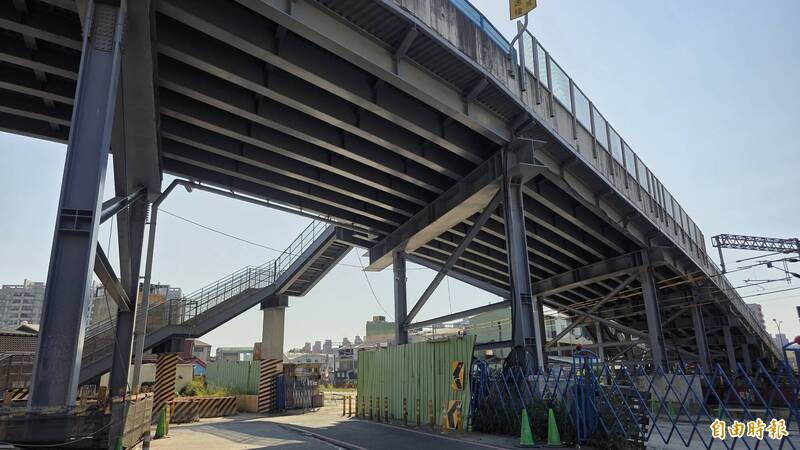 南鐵地下化後拆23處設施 長榮路鋼便橋估9個月拆完