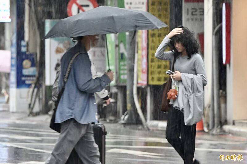 週六東北季風稍減弱 「這幾地」清晨、午後防大雨