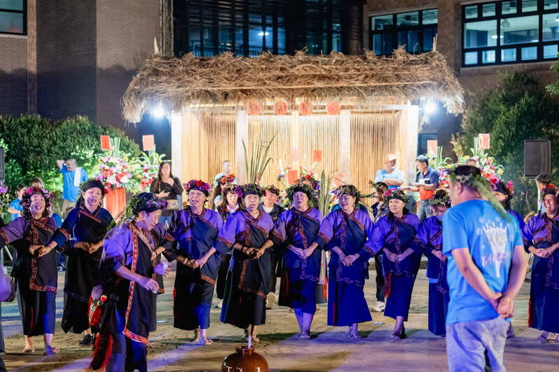 小林大武壠族夜祭10/24迎太祖 三村族人修整公廨重現百年祭儀