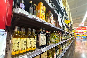致癌苦茶油2周爆6案、問題業者增1家 食藥署要求停業+啟動輔導