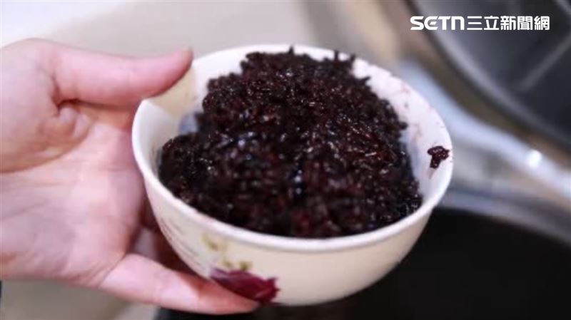 紫米飯糰更健康？吃完仍想睡 營養師揭密
