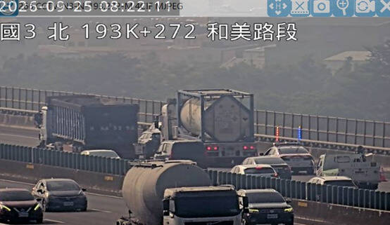 雙氧水槽車國道車禍釀回堵 高公局公布下半天易塞車路段