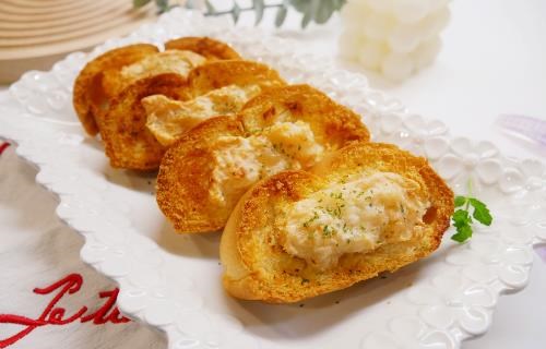 氣炸鍋「蒜香蝦麵包」外酥裡嫩！！
