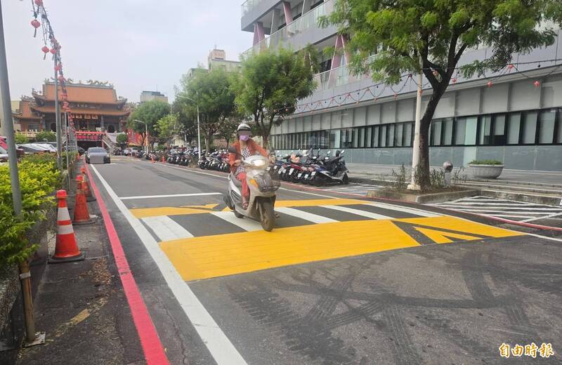 高市鳳山1個月4起死亡車禍  市府擴大增設減速平台