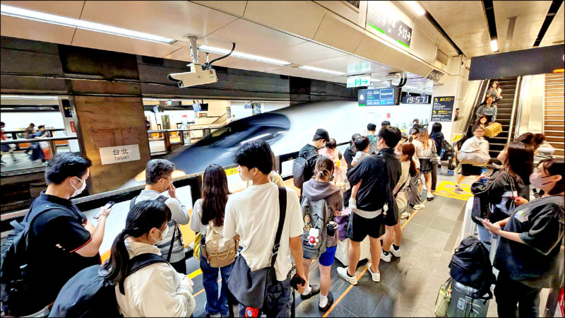 分流疏運見效 高鐵自由座20分鐘可上車