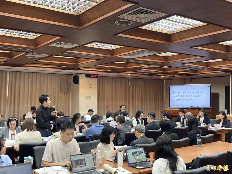大學法修正擬提高校務會議學生席次 教育部：1/8較有共識