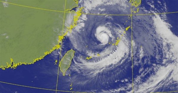 颱風白海豚強度減弱　晚間至9日最靠近台灣