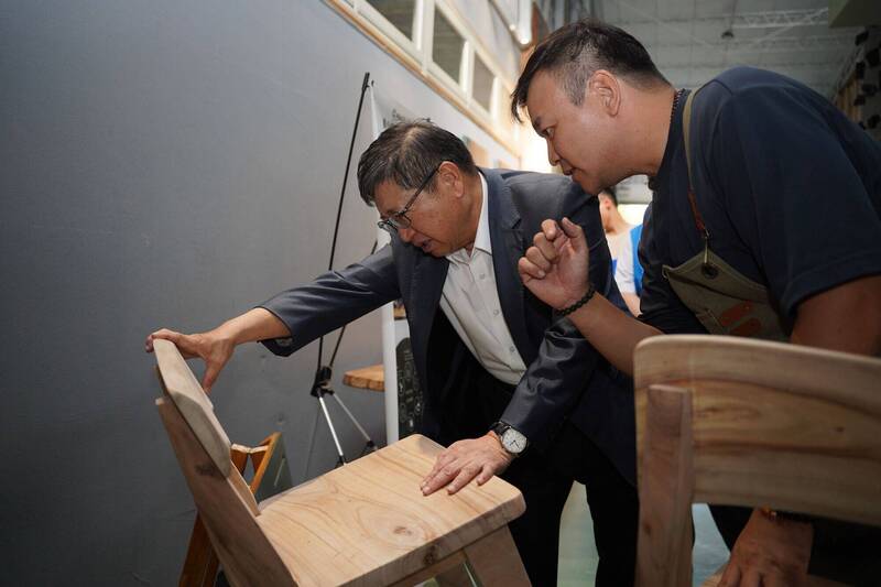 搬著「炭窯」跑透透！REWOOD行動式生物炭窯 就地處理廢棄林木