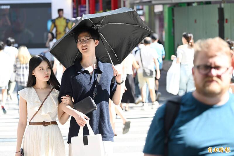 週二降雨趨緩 北東天氣稍涼低溫22度