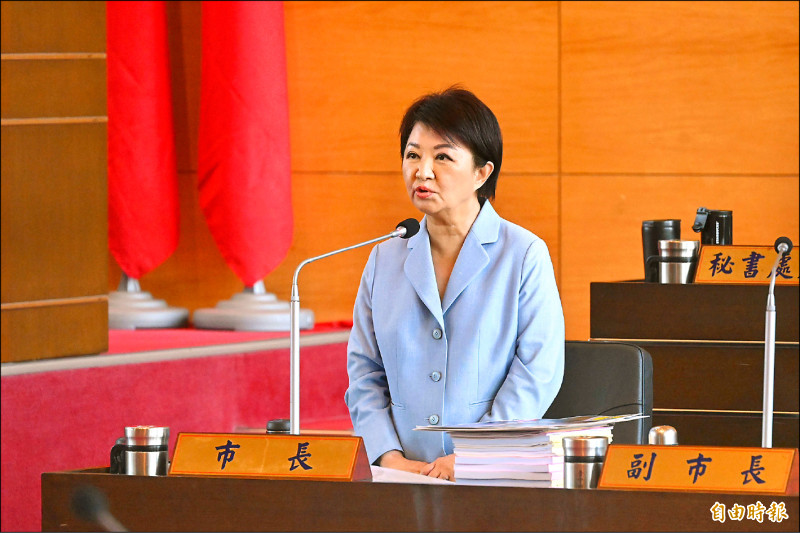 議場被撞飛、肘擊 陳俞融控暴力
