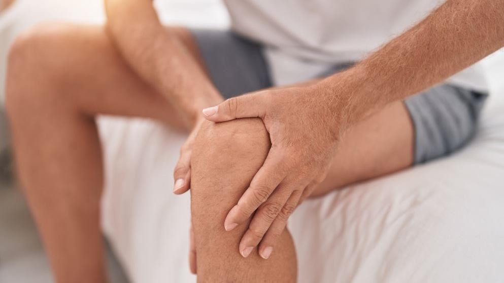 40歲男嚴格忌口　「1行為」害痛風暴痛！醫示警：很多人中