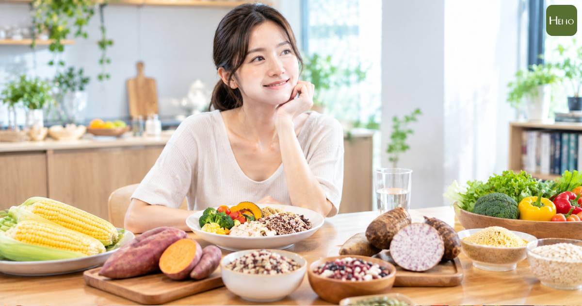 控血糖、想減重，只要少吃飯就行？跟著營養師「這」樣吃碳水才正確