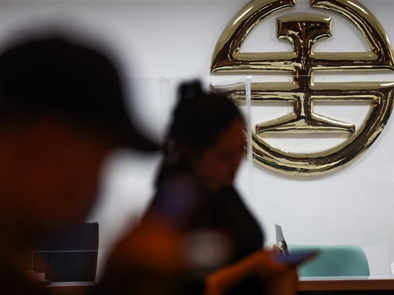 颱風薔琵來襲　台鐵23日對號列車全線停駛