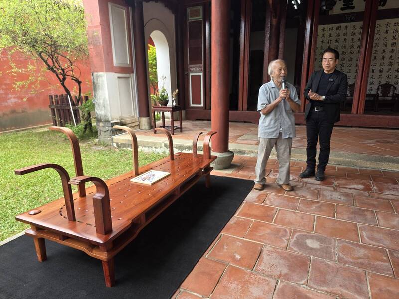 中秋連假去哪玩？台南孔廟走一趟 360週年遇上周晬椅、婚約椅