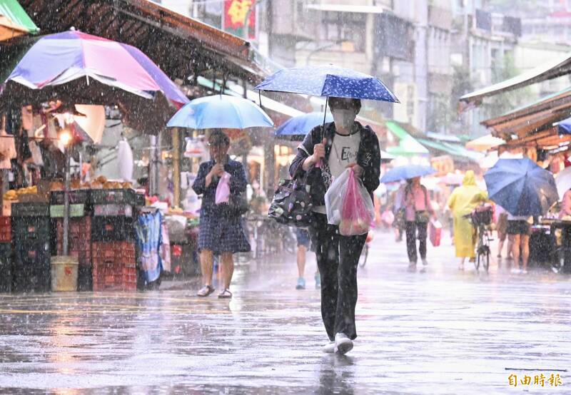颱風外圍雲系影響 7縣市大雨特報