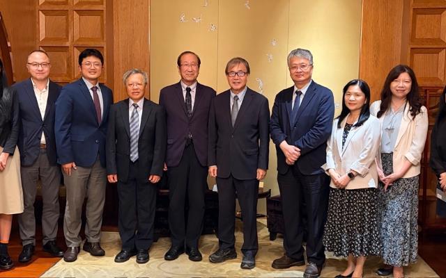 教育部與日本京都大學簽署合作協議 攜手諾貝爾獎大師培育臺灣未來科研尖兵