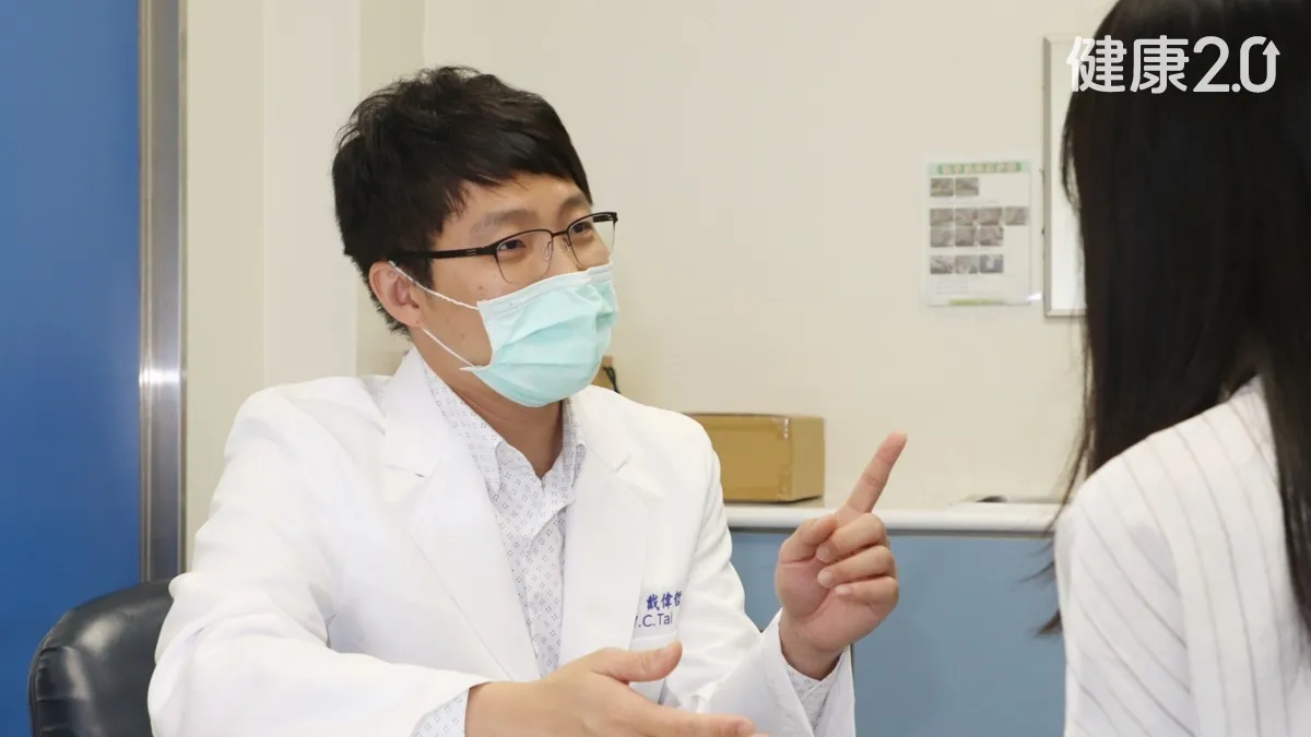 醫療焦點肩膀「啪」是脫臼？少女「肩膀向後脫臼」竟變習慣性脫臼！微創手術不再疼痛