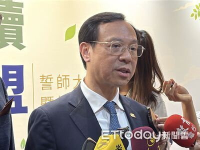 石崇良松機飛台東「遇支援醫護」　再談遷建：會積極參與評估