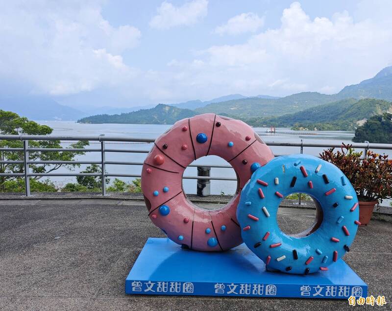 曾文水庫湖光山色遊客激增 XO特色地標引矚目