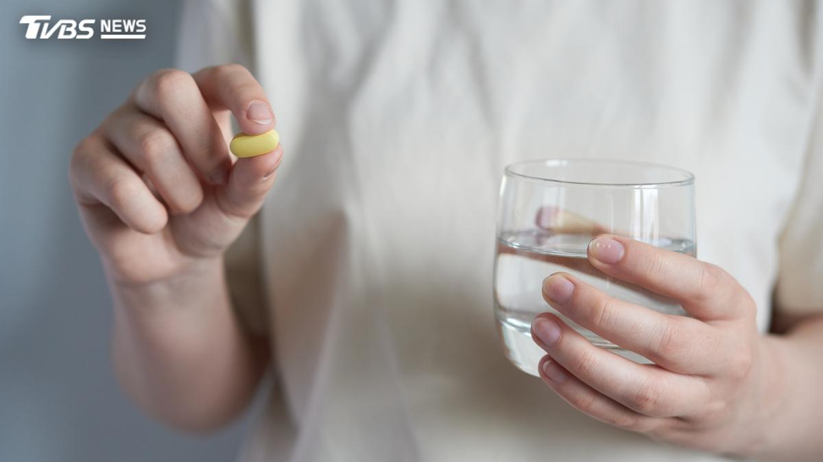 感冒吃維他命C好更快？研究曝「嚴重症狀少26%」 關鍵是它 - TVBS新聞網