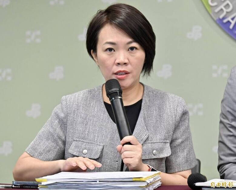 北市學生健康系統停用！紀錄恐漏登、難追蹤   簡舒培：孩子健康不能等