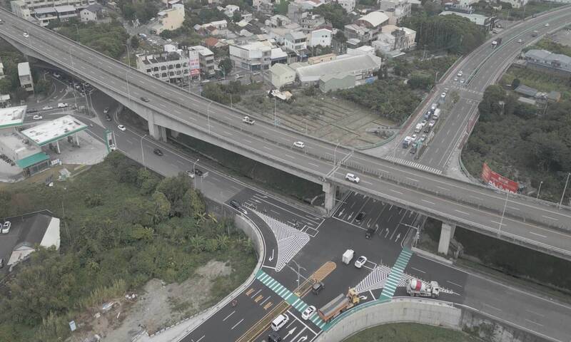 空拍機來了 彰化雙十連假「高空抓塞車」