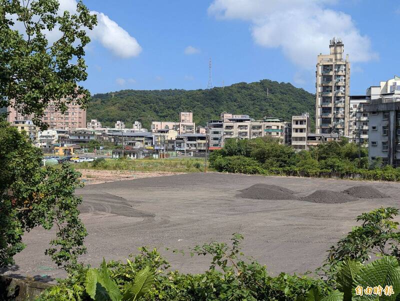 鄰近國小安養院！基隆東暖新村傳設聯結車場 港務公司打回票