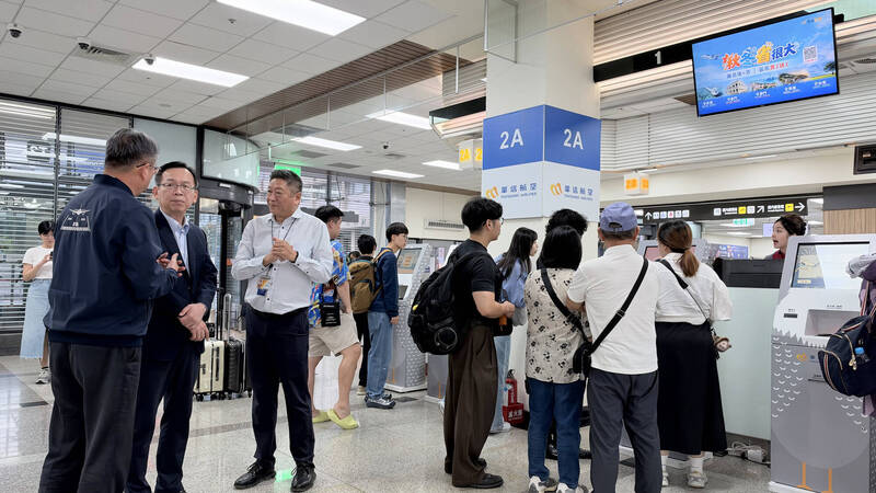 國慶連假空運國內線10.1萬座位 3離島管制航線9.4萬個