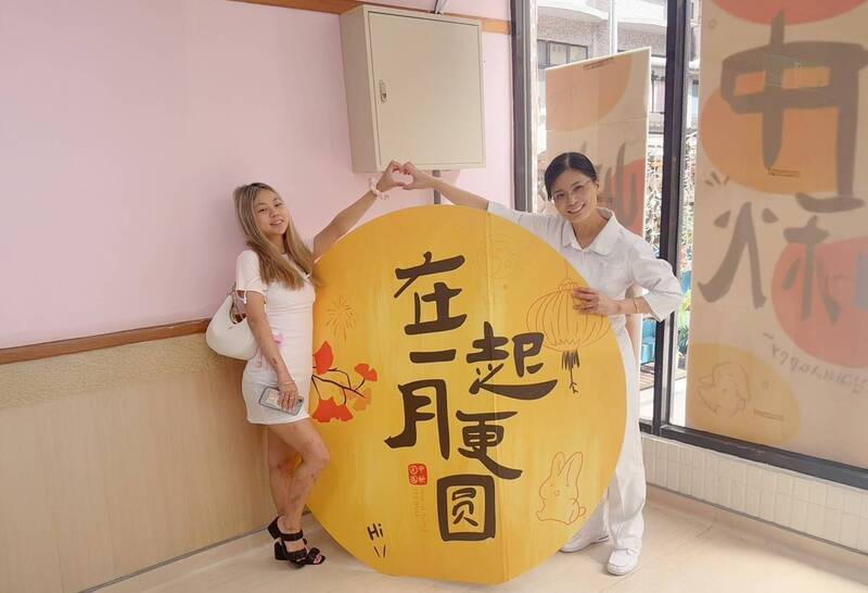 跨海尋根！20年前台北醫院受託照顧 澳洲女孩「回家」謝謝醫護