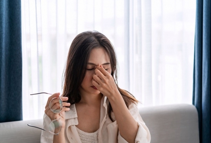 沒哭卻一直流眼淚？小心鼻淚管阻塞，1方法有助改善 - 常春月刊