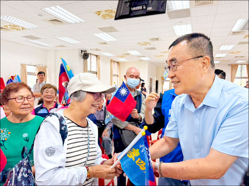 蘇巧慧打造藝文友善環境 李四川建設山城交通