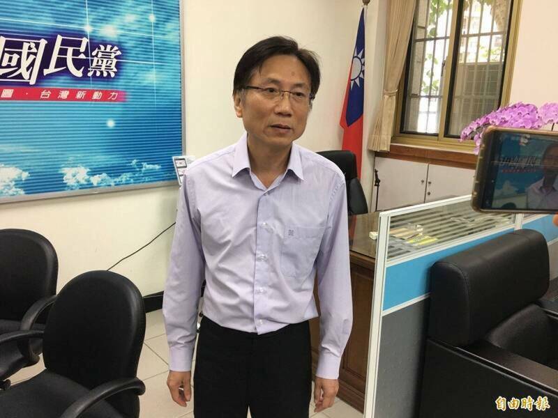 詹江村稱「桃園雙層巴士購車補助遭取消」 公路局：從未申請