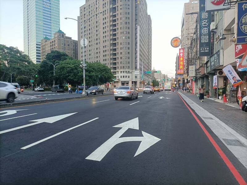 走台中市復興路注意！人行環境暨車道配置改善 換這段施工