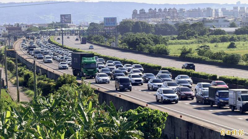 收假將湧北返人潮 國道客運加開1783班、還有14.7萬座位