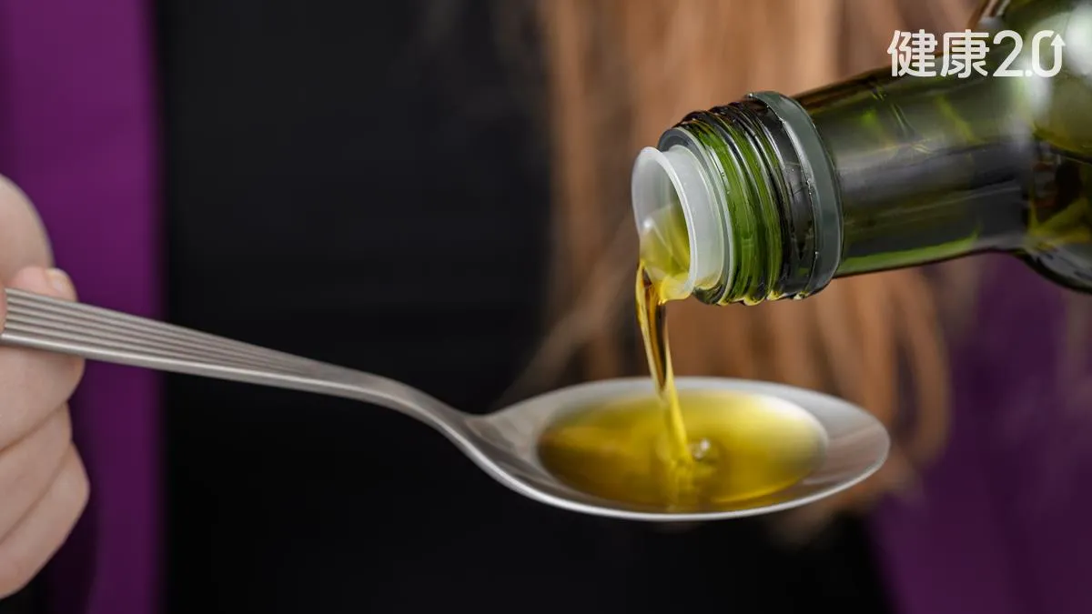 種子油有毒會致癌？臨床研究：這款油竟讓血糖狂降36%，連糖化血色素都降