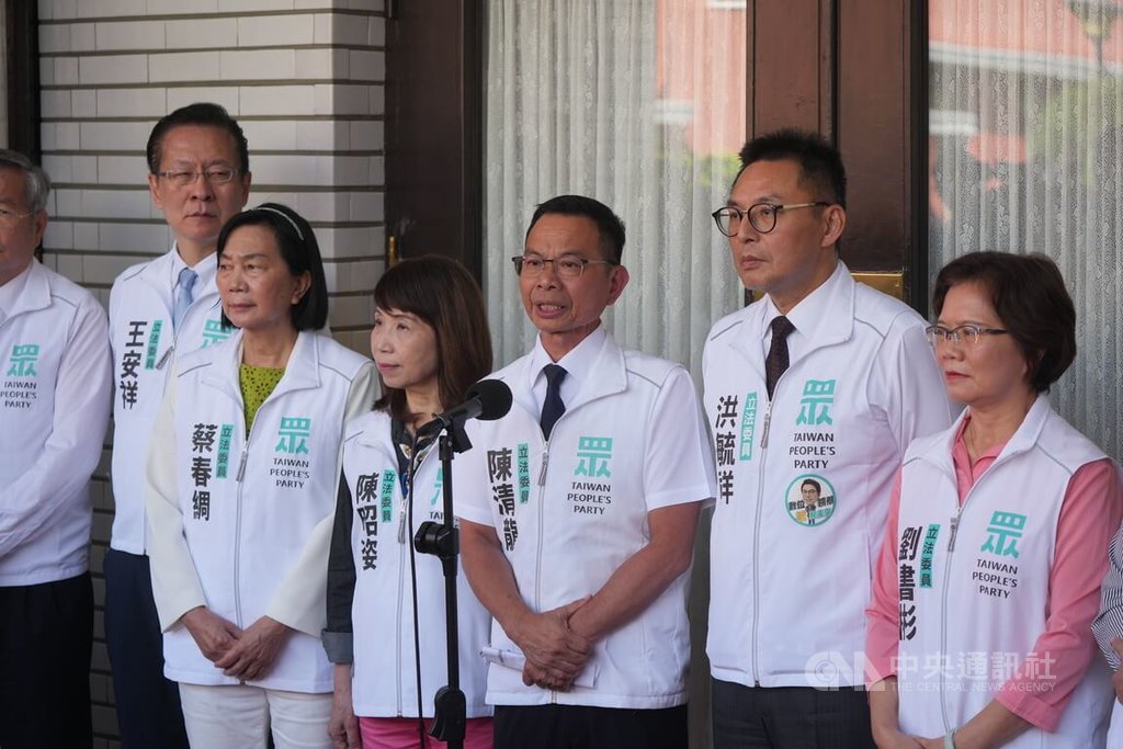 民眾黨團拚排審長者免健保費　醫團反對憂摧毀健保