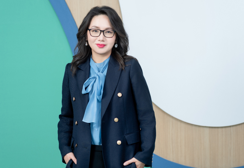 與你有關的政策｜如何遠距照顧高齡父母？健保App「眷屬管理」可查回診、抽血與用藥紀錄