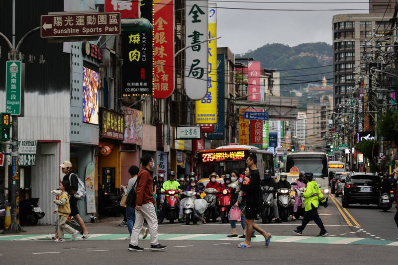 離台後最想念什麼？外國網友異口同聲喊「這間店」