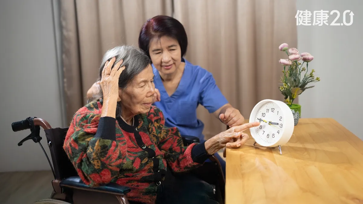 醫療焦點50歲後照顧失智父母，長者還沒倒、自己先撐不住？醫提醒照護別漏了這件事