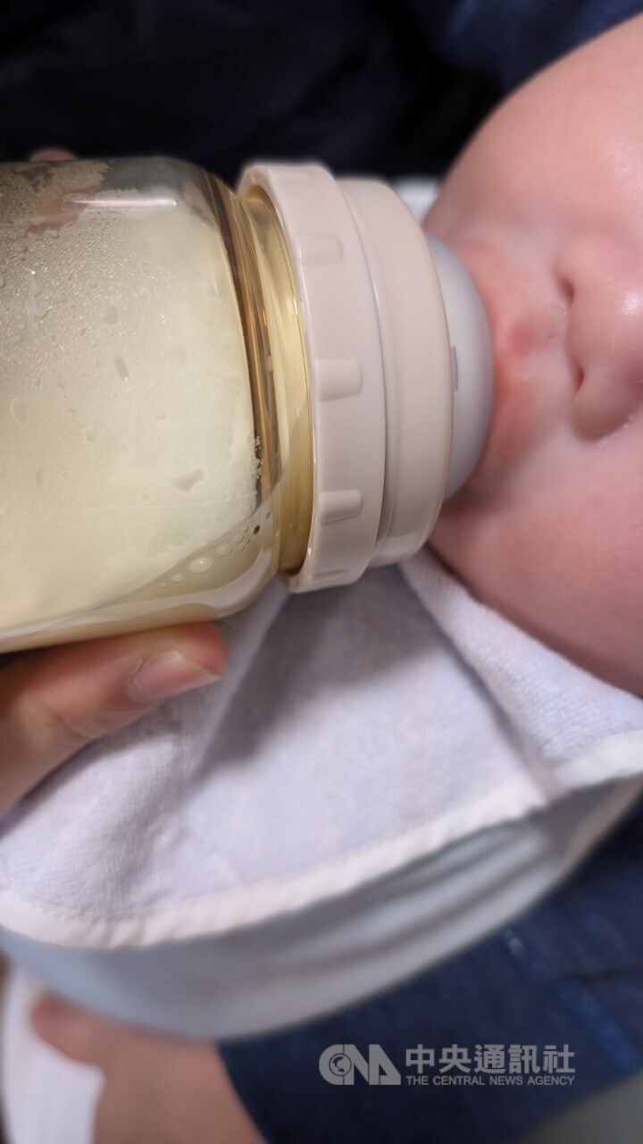 從癱軟到能抬頭　關愛之家腦傷兒復健3年迎希望
