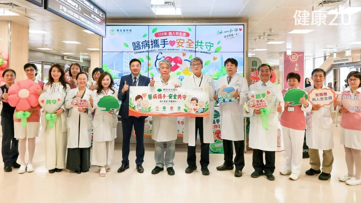 醫療焦點72歲阿公這裡痛那裡痛，藥袋提一堆 止痛藥吃超多險傷腎！「他」眼尖發現搶救
