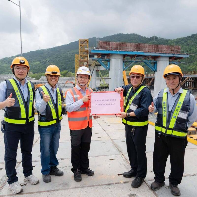 台9線馬太鞍溪橋復建進度超前 交通部：年底北上線雙向通車